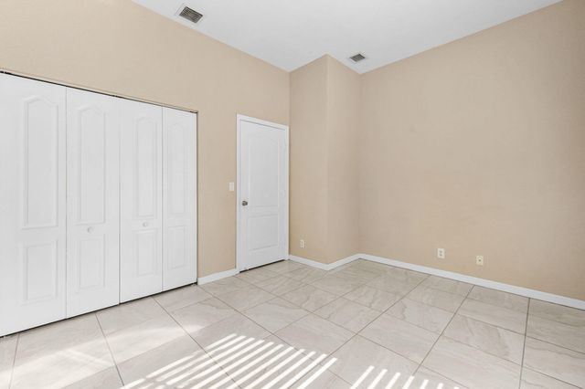 5627 Sunberry Circle, Fort Pierce, FL 34951