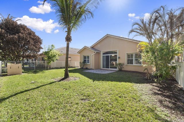 5627 Sunberry Circle, Fort Pierce, FL 34951