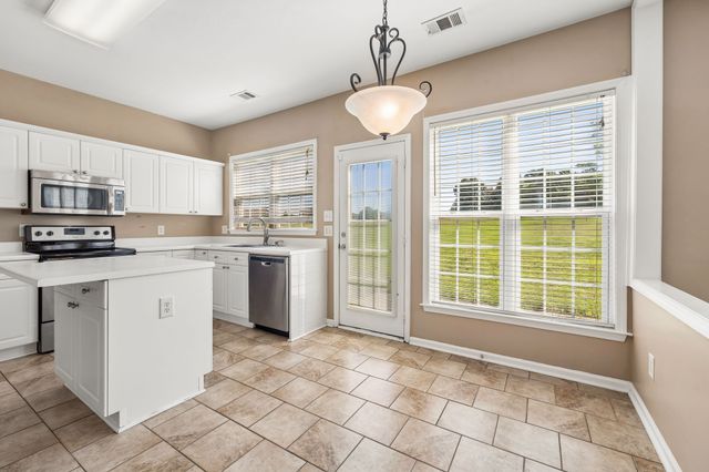 2408 Newberry Ln, Mount Juliet, TN 37122