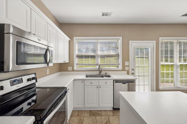 2408 Newberry Ln, Mount Juliet, TN 37122