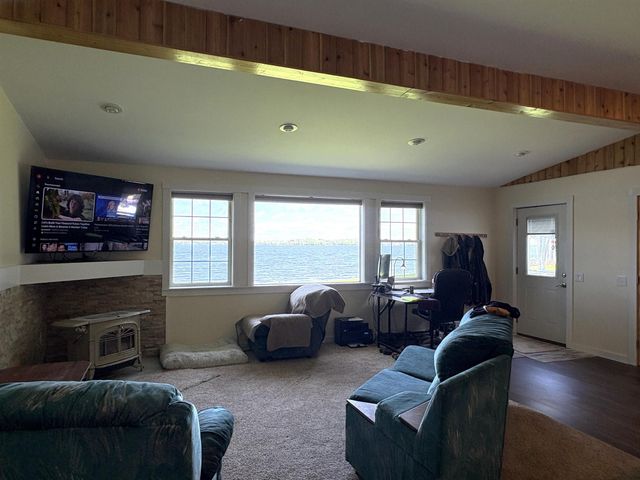 311 Green Point Road, North Hero, VT 05474