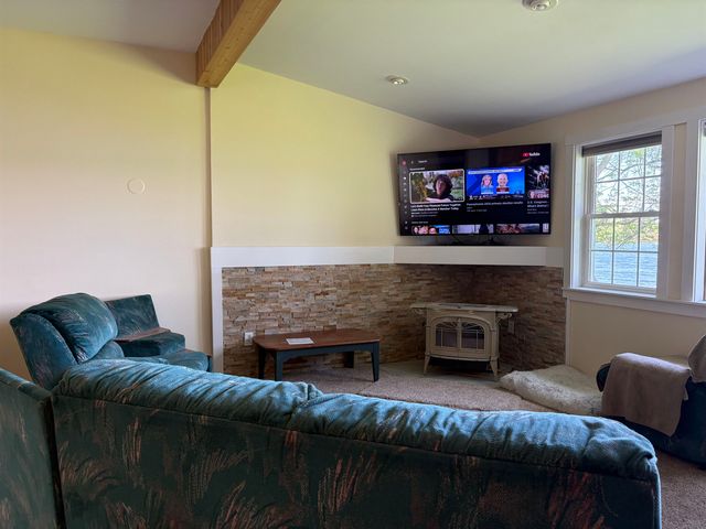 311 Green Point Road, North Hero, VT 05474