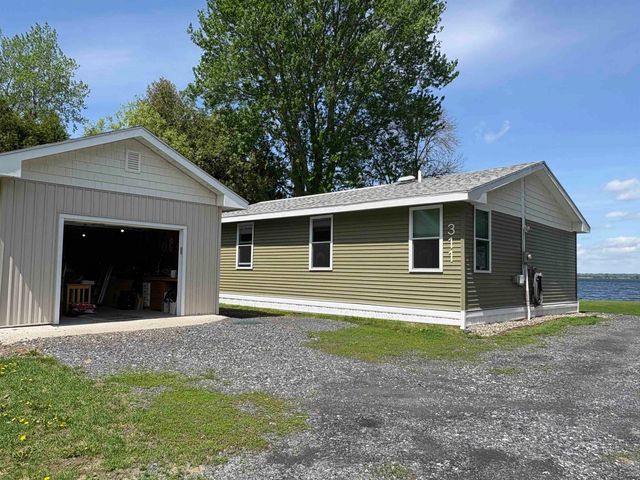 311 Green Point Road, North Hero, VT 05474