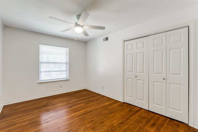 9610 Livenshire Drive, Dallas, TX 75238