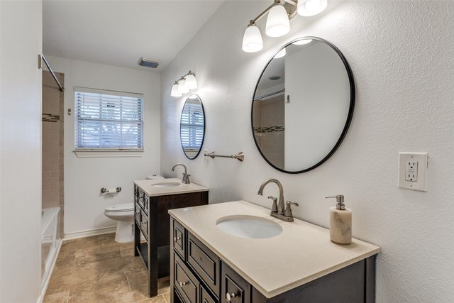 9610 Livenshire Drive, Dallas, TX 75238