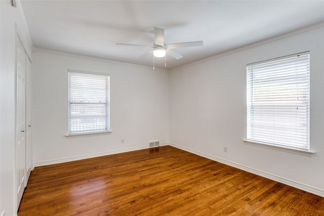 9610 Livenshire Drive, Dallas, TX 75238