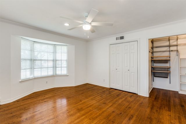 9610 Livenshire Drive, Dallas, TX 75238