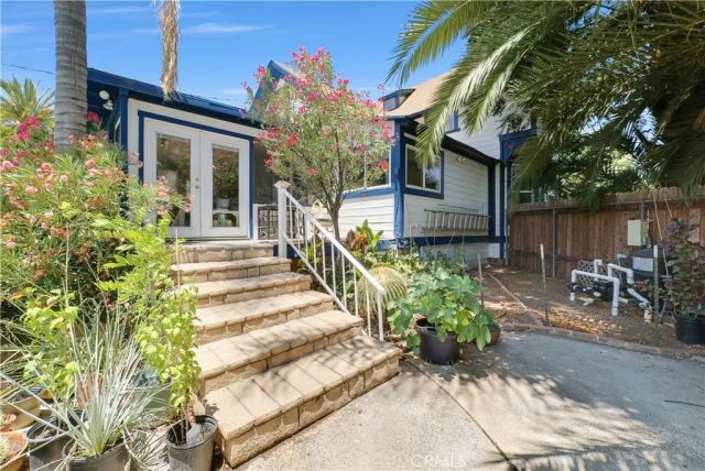 239 W 7th Street, Perris, CA 92570