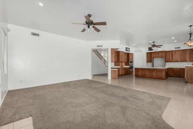 918 W Windsong Drive, Phoenix, AZ 85045