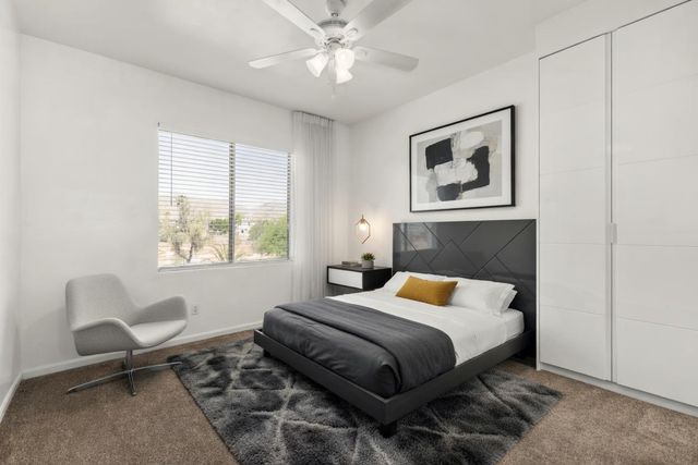 918 W Windsong Drive, Phoenix, AZ 85045