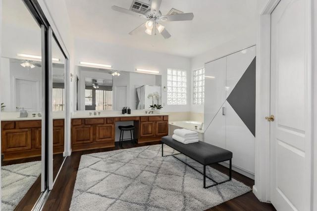 918 W Windsong Drive, Phoenix, AZ 85045