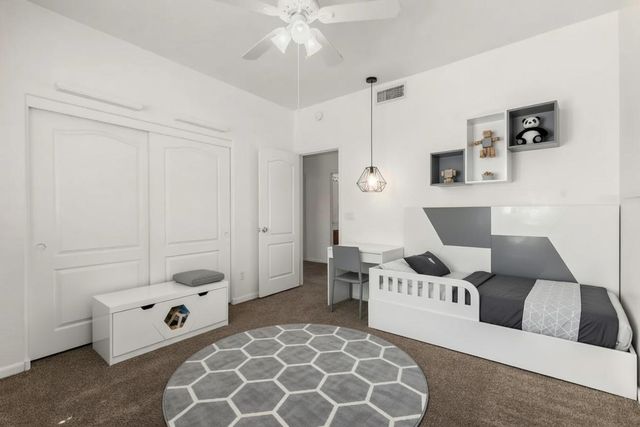 918 W Windsong Drive, Phoenix, AZ 85045