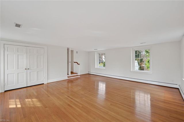 1000 S Bay Shore DR, Virginia Beach, VA 23451