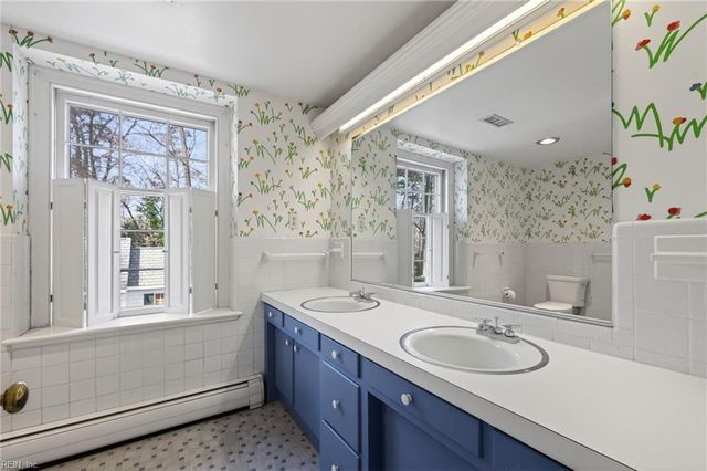 1000 S Bay Shore DR, Virginia Beach, VA 23451