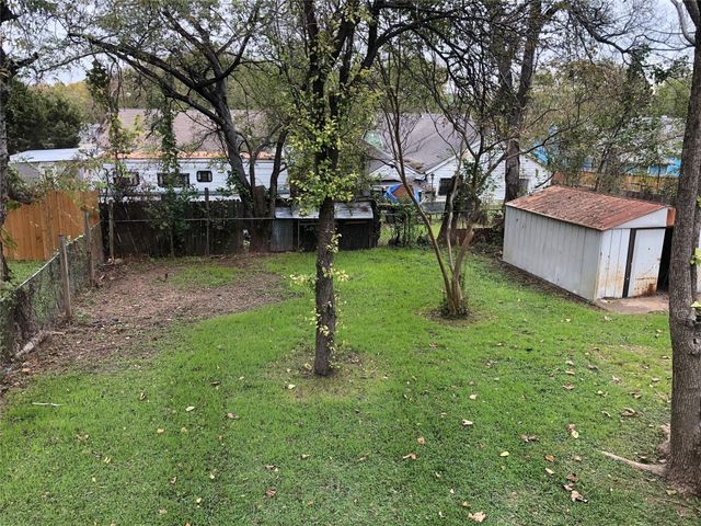 326 Avenue J, Dallas, TX 75203