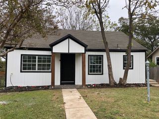 326 Avenue J, Dallas, TX 75203