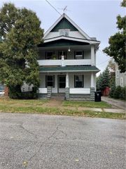 2810 Natchez Avenue, Cleveland, OH 44109