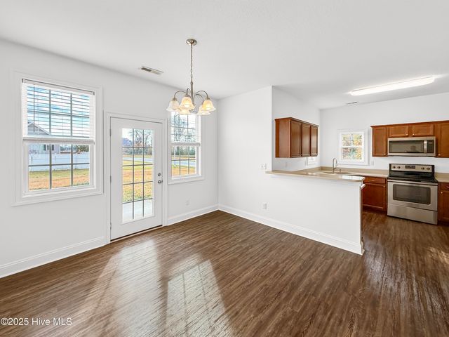 601 Millbrooke Circle, Elizabeth City, NC 27909