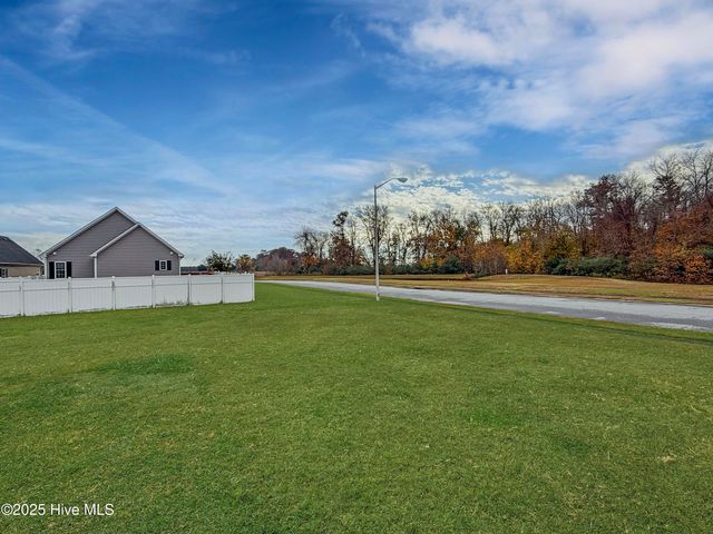 601 Millbrooke Circle, Elizabeth City, NC 27909