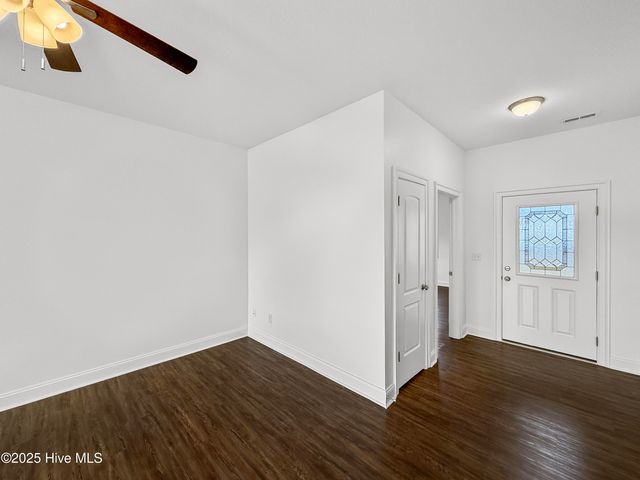 601 Millbrooke Circle, Elizabeth City, NC 27909