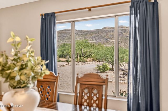10800 E Snyder Road, Tucson, AZ 85749