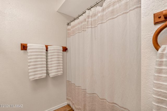 10800 E Snyder Road, Tucson, AZ 85749