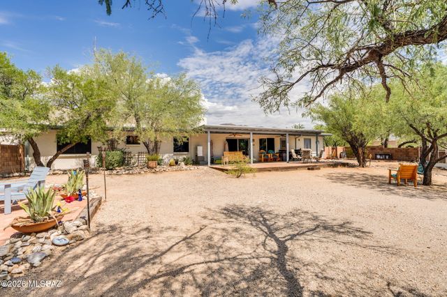 10800 E Snyder Road, Tucson, AZ 85749
