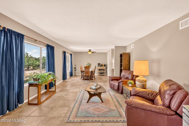10800 E Snyder Road, Tucson, AZ 85749