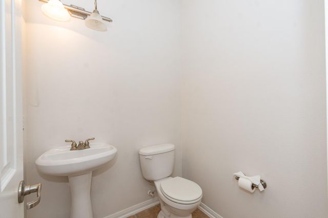 1424 W 24th Street, Houston, TX 77008