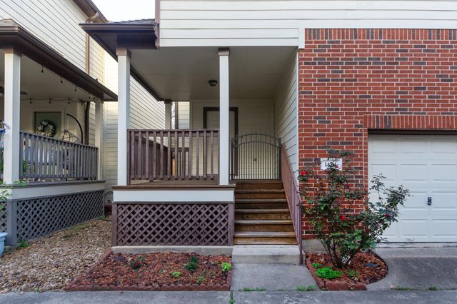 1424 W 24th Street, Houston, TX 77008