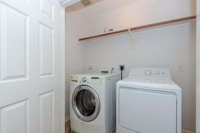 1424 W 24th Street, Houston, TX 77008