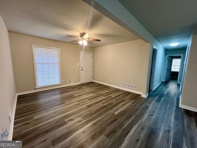 6740 Brookwood Circle, Jonesboro, GA 30236