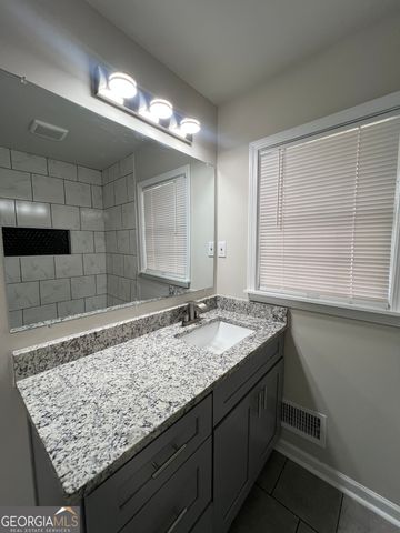 6740 Brookwood Circle, Jonesboro, GA 30236