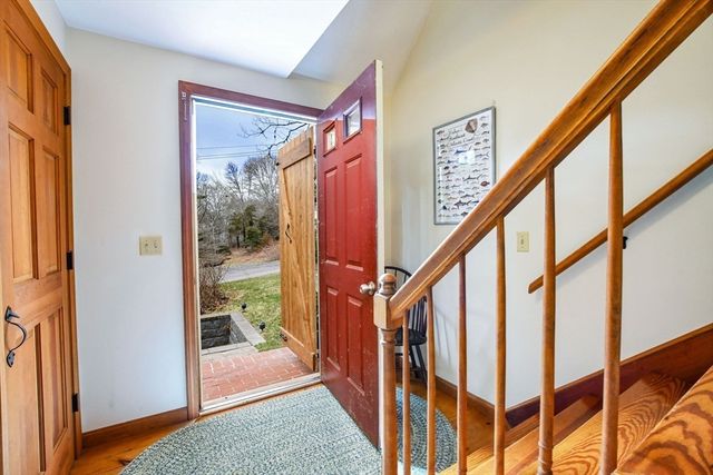 42 Pond View Drive, Sandwich, MA 02537