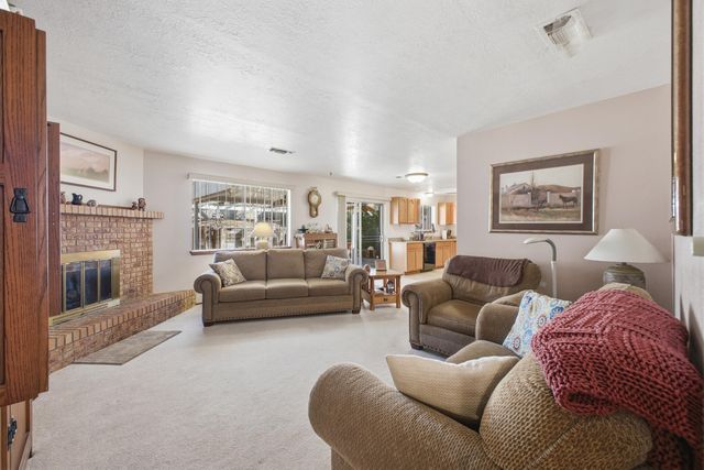 11117 Orr Avenue NE, Albuquerque, NM 87111