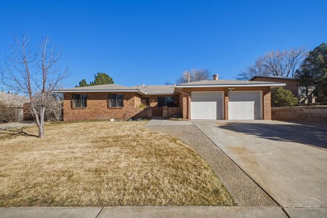 11117 Orr Avenue NE, Albuquerque, NM 87111