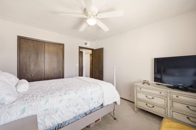 11117 Orr Avenue NE, Albuquerque, NM 87111