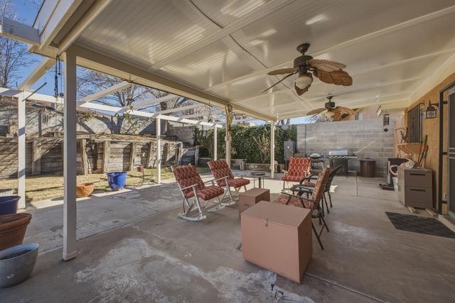 11117 Orr Avenue NE, Albuquerque, NM 87111