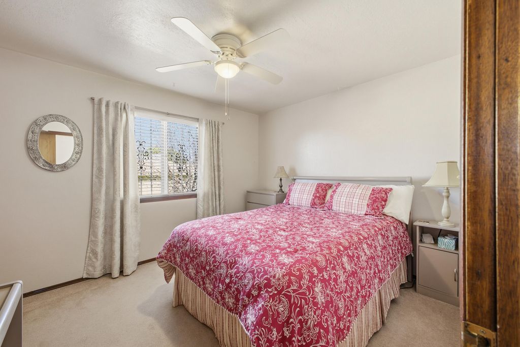 Image 23 of property listing at 11117 Orr Avenue NE, Albuquerque, NM 87111