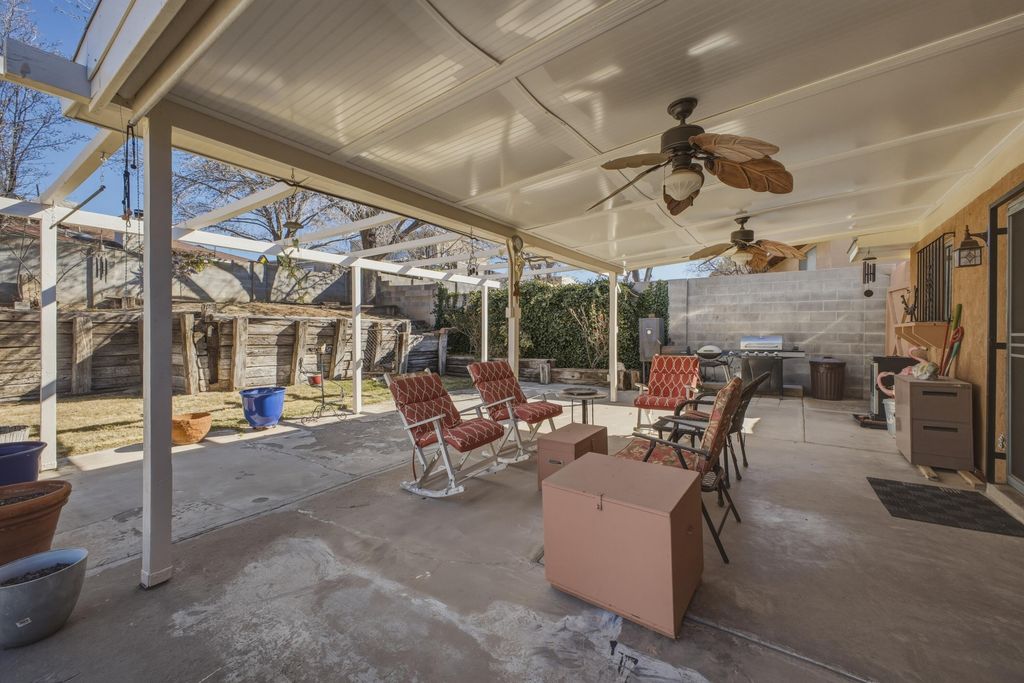 Image 35 of property listing at 11117 Orr Avenue NE, Albuquerque, NM 87111