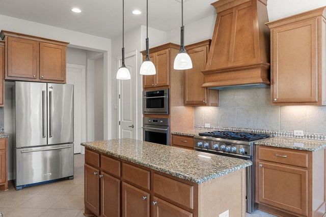 10183 Brangus RD, Driftwood, TX 78619