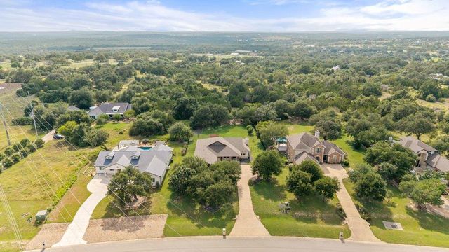 10183 Brangus RD, Driftwood, TX 78619