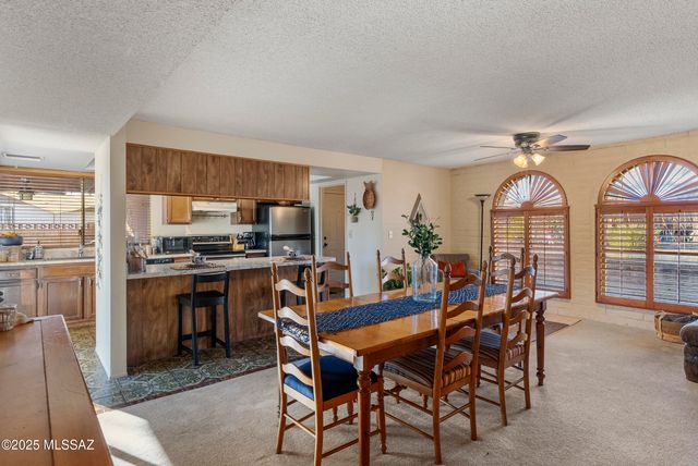 442 N Bull Run Drive, Tucson, AZ 85748