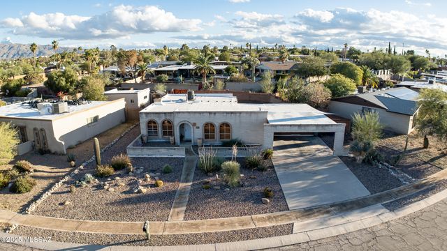 442 N Bull Run Drive, Tucson, AZ 85748