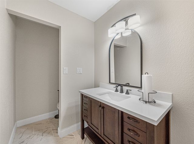 10767 Neal Road, Forney, TX 75126