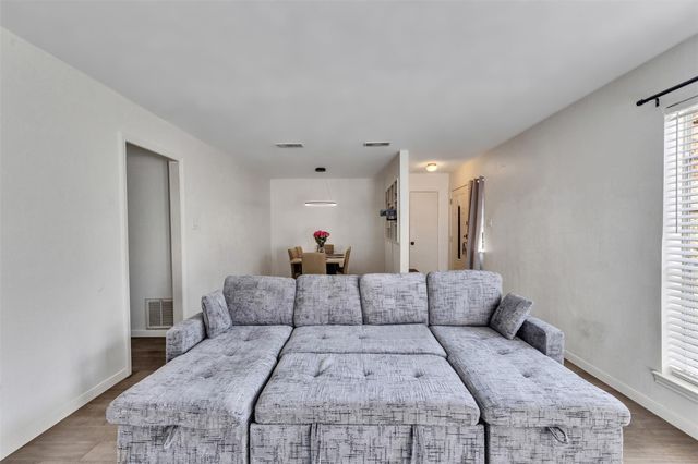 11657 Sabo Road, Houston, TX 77089
