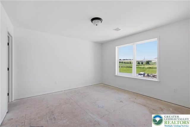 2451 Fairway Lane 52, Moore Twp, PA 18014