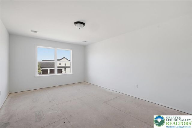 2451 Fairway Lane 52, Moore Twp, PA 18014