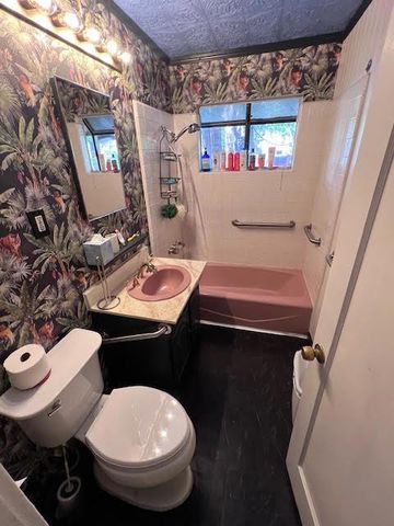 1541 Neston Way, Los Altos, CA 94024