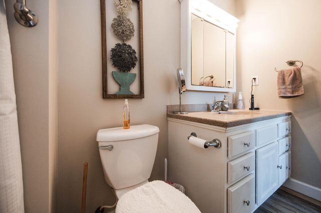 884 Willow Springs Road, Detroit Lakes, MN 56501